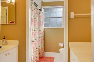 2070 Chagall Cir, West Palm Beach, FL 33409 - Photo 25