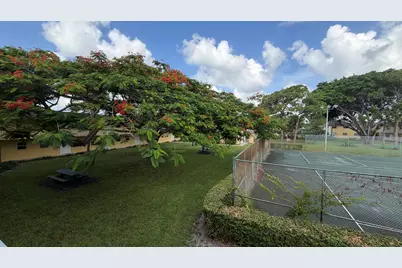 5168 NE 6th Avenue #431, Oakland Park, FL 33334 - Photo 13