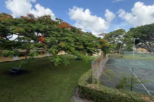 5168 NE 6th Ave, Oakland Park, FL 33334 - Photo 13