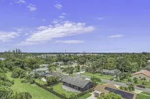 223 Bobwhite Rd, Royal Palm Beach, FL 33411 - Photo 3