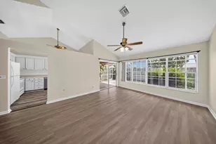 119 Adobe Cir, Jupiter, FL 33458 - Photo 5