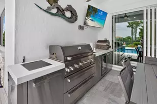 12203 Waterstone Cir, Palm Beach Gardens, FL 33412 - Photo 49