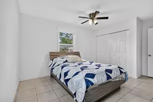 5258 Canal Cir W, Lake Worth, FL 33467 - Photo 15