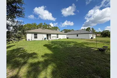 1001 Happiness Avenue SW, Palm Bay, FL 32908 - Photo 11