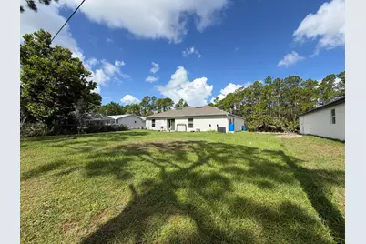 1001 Happiness Avenue SW, Palm Bay, FL 32908 - Photo 9