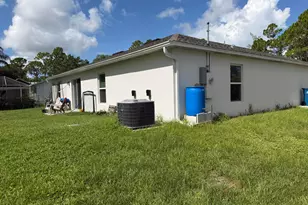 1001 Happiness Ave SW, Palm Bay, FL 32908 - Photo 5