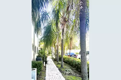 915 SE 22nd Avenue, Pompano Beach, FL 33062 - Photo 31