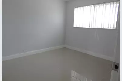 915 SE 22nd Avenue, Pompano Beach, FL 33062 - Photo 19