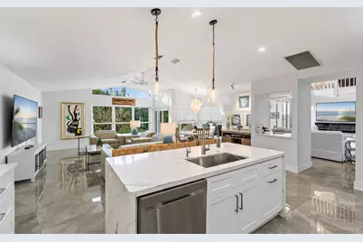 8565 SE Palm Street, Hobe Sound, FL 33455 - Photo 35