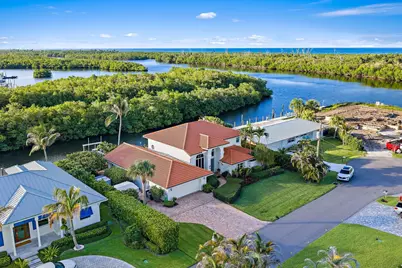 8565 SE Palm Street, Hobe Sound, FL 33455 - Photo 9