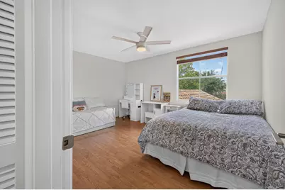 229 E Bayridge Drive, Weston, FL 33326 - Photo 29