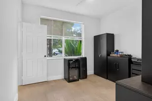 229 E Bayridge Dr, Weston, FL 33326 - Photo 17