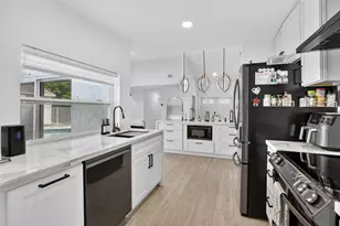 16709 SW 5th Ct, Weston, FL 33326 - Photo 17