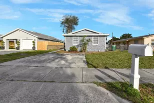 237 SW 11th Ave, Delray Beach, FL 33444 - Photo 37