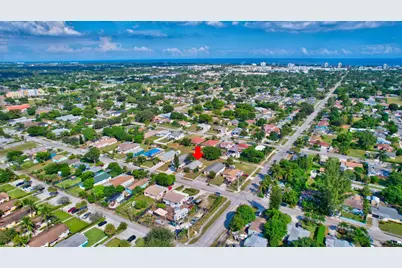 237 SW 11th Avenue, Delray Beach, FL 33444 - Photo 11