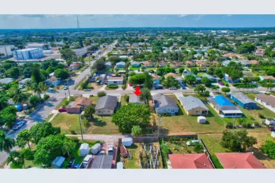 237 SW 11th Avenue, Delray Beach, FL 33444 - Photo 3
