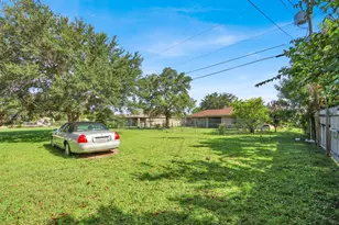 2826 SW Ann Arbor Rd, Port Saint Lucie, FL 34953 - Photo 33