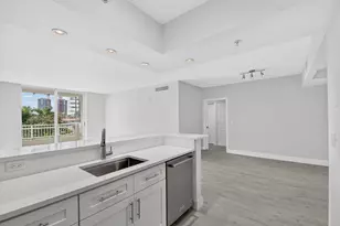 403 S Sapodilla Ave, West Palm Beach, FL 33401 - Photo 9
