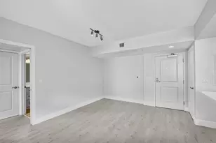 403 S Sapodilla Ave, West Palm Beach, FL 33401 - Photo 5