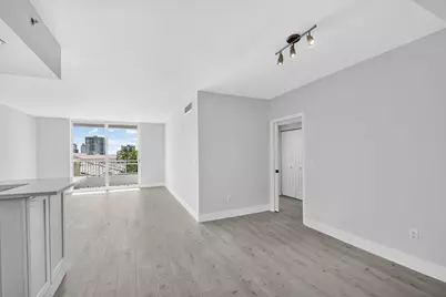 403 S Sapodilla Avenue #409, West Palm Beach, FL 33401 - Photo 3