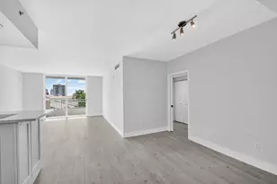 403 S Sapodilla Ave, West Palm Beach, FL 33401 - Photo 3