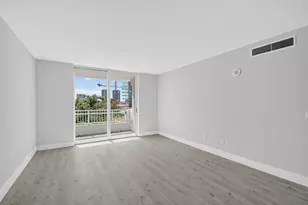 403 S Sapodilla Ave, West Palm Beach, FL 33401 - Photo 11
