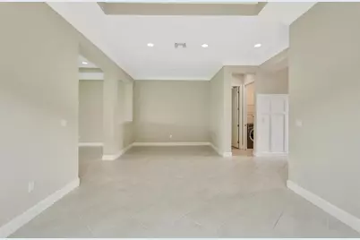 15684 Goldfinch Circle, The Acreage, FL 33470 - Photo 5