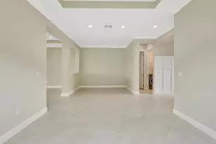 15684 Goldfinch Cir, The Acreage, FL 33470 - Photo 5