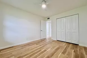 5 Hastings A, West Palm Beach, FL 33417 - Photo 5