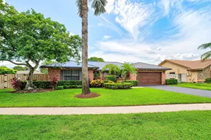21155 Shady Vista Ln, Boca Raton, FL 33428 - Photo 3