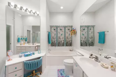 244 NW Bentley Circle, Port Saint Lucie, FL 34986 - Photo 23