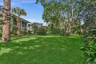 2420 SW 22nd Ave, Delray Beach, FL 33445 - Photo 9