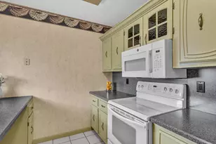 2420 SW 22nd Ave, Delray Beach, FL 33445 - Photo 17