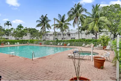 3911 Shoma Drive, Royal Palm Beach, FL 33414 - Photo 43