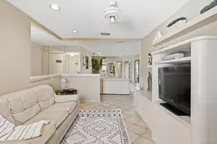 5896 Forest Grove Dr, Boynton Beach, FL 33437 - Photo 7
