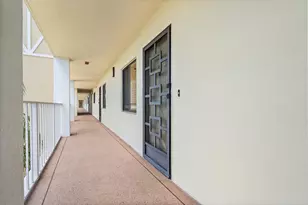 7290 Kinghurst Dr, Delray Beach, FL 33446 - Photo 5