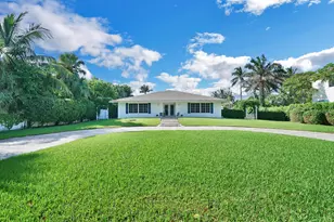 17 E Ocean Ave, Ocean Ridge, FL 33435 - Photo 1