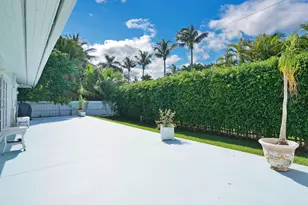 17 E Ocean Ave, Ocean Ridge, FL 33435 - Photo 37
