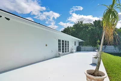 17 E Ocean Avenue, Ocean Ridge, FL 33435 - Photo 39