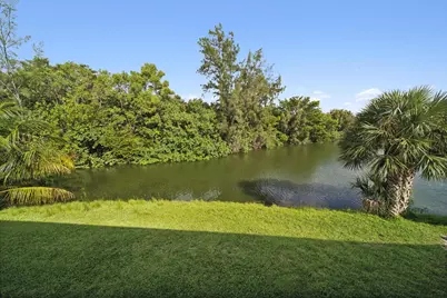 114 Northampton F #114, West Palm Beach, FL 33417 - Photo 15