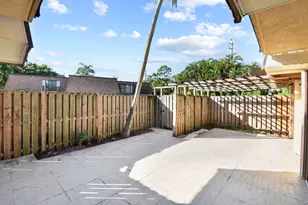 2406 24th Ln, Greenacres, FL 33463 - Photo 7
