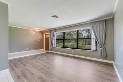 7107 181st Street N, Jupiter, FL 33458 - Photo 5