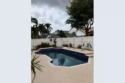 7634 Santee Terrace, Lake Worth, FL 33467 - Photo 23