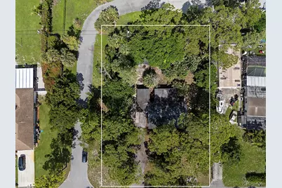 799 Ivory Lane, Haverhill, FL 33415 - Photo 1