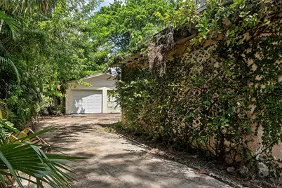 799 Ivory Lane, Haverhill, FL 33415 - Photo 7