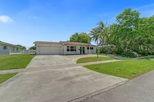 5011 Buchanan St, Hollywood, FL 33021 - Photo 3