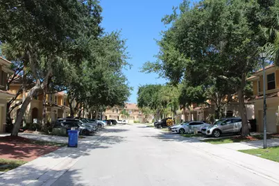 266 River Bluff Lane, Royal Palm Beach, FL 33411 - Photo 27