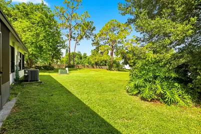 10 Seneca Court, Royal Palm Beach, FL 33411 - Photo 29