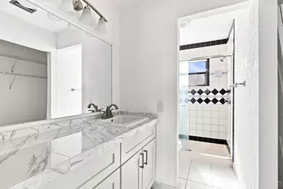 10 Seneca Court, Royal Palm Beach, FL 33411 - Photo 23