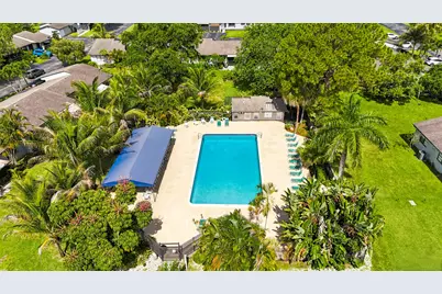 10 Seneca Court, Royal Palm Beach, FL 33411 - Photo 25